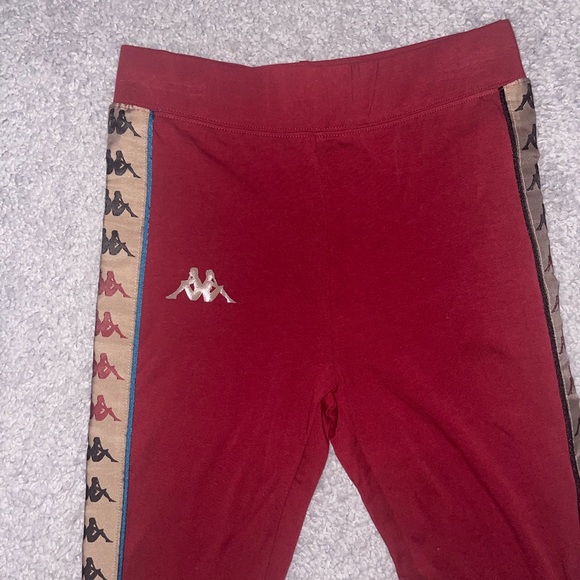 NWT Kappa Banda 222 Grace Jones Skin Fit Red Dark Dahlia/Turquoise Crystal - Picture 3 of 4